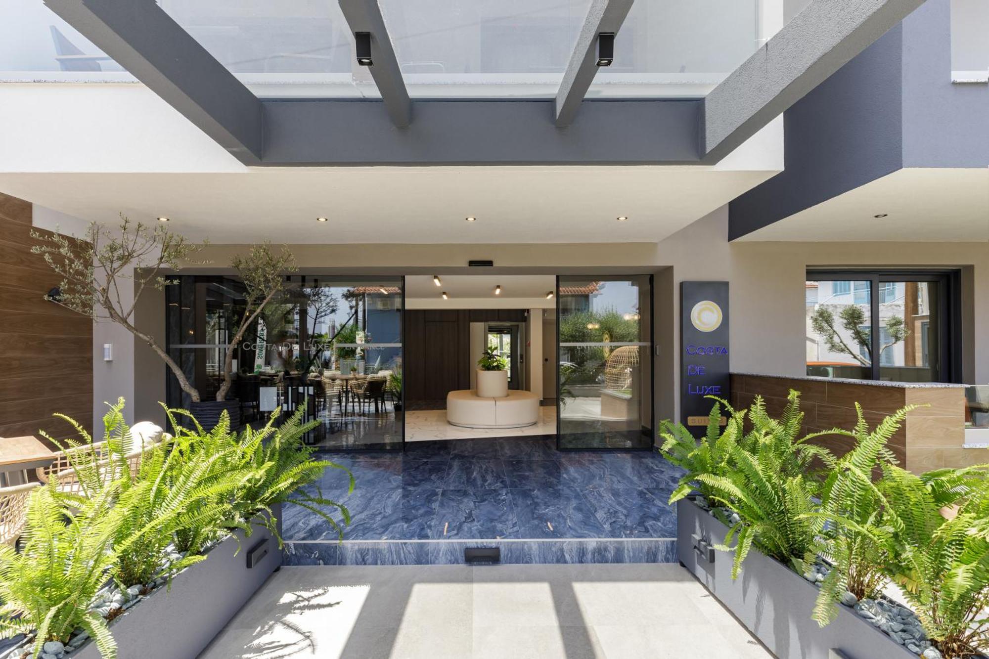 Costa De Luxe Suites Leptokaryá Exterior foto